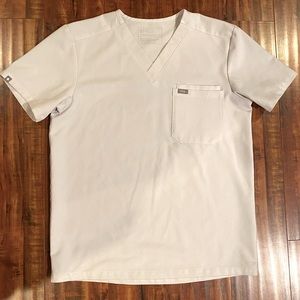 Men’s Figs Scrubs full set. White! Like new.